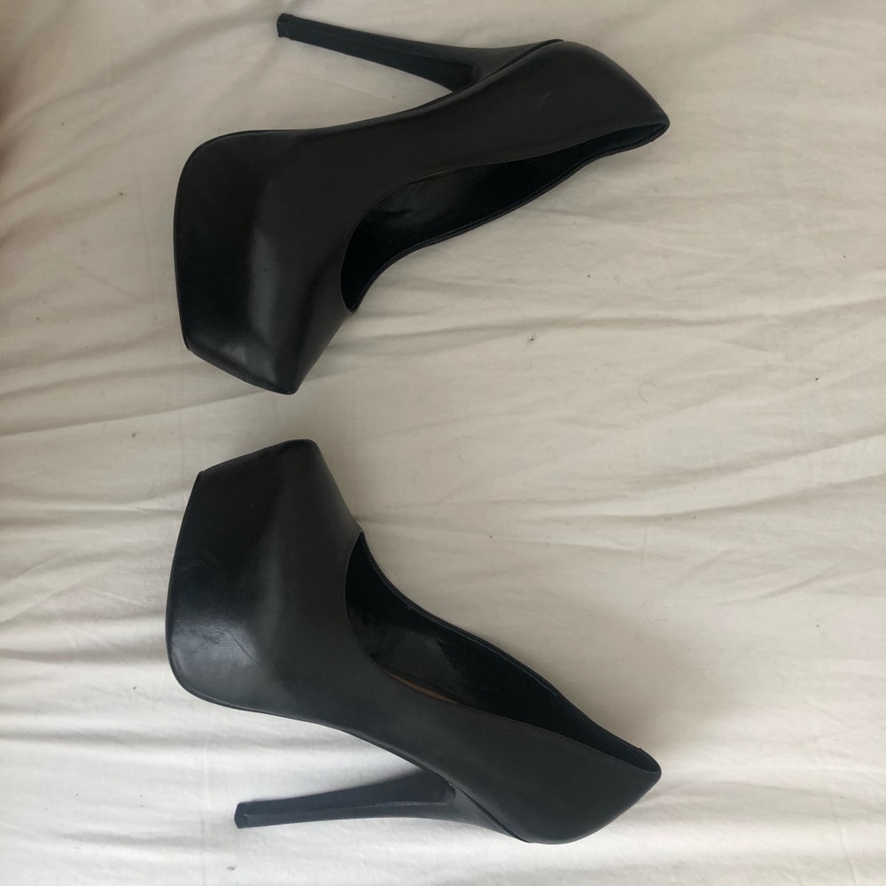 Steven Madden platform heels